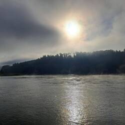 Die Sonne will die Oberhand gewinnen