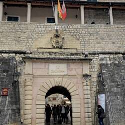 Meerestor, auch Nordtor genannt, als Eingang zur Altstadt