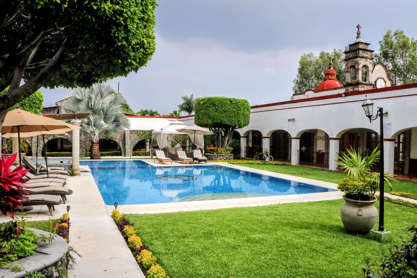 Hotel Ex Hacienda Santa Cecilia. We spent here one night. Cuernavaca.