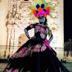 La Cathrina. In front of Taxco church.