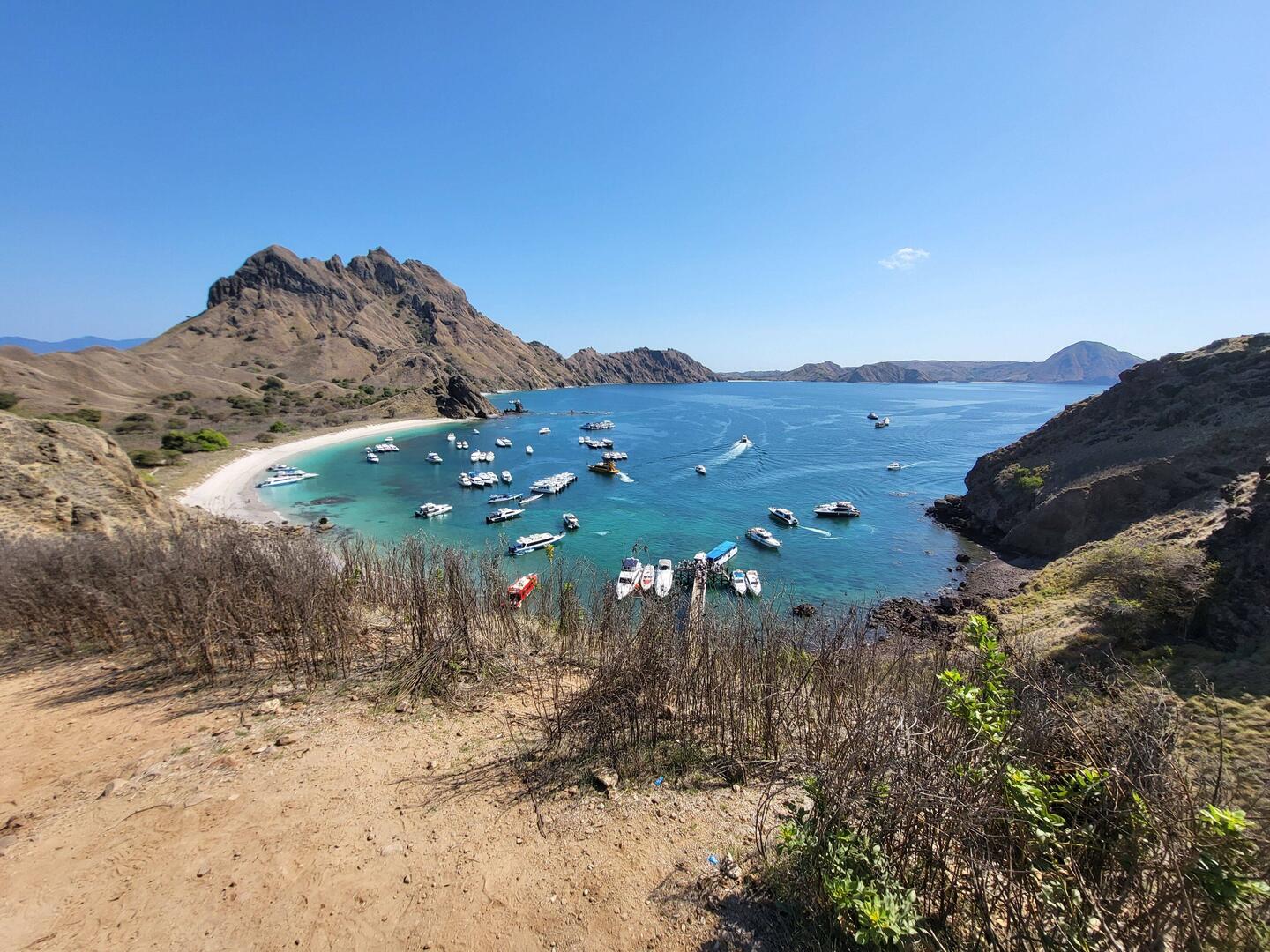 AUSSICHT AUF der Insel Padar