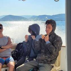 WIR SIND SCHNELL UNTERWEGS