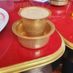 Frühstückskaffee in Neu-Delhi