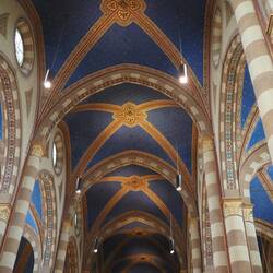 Das Kreuzgewölbe der Cattedrale di San Lorenzo