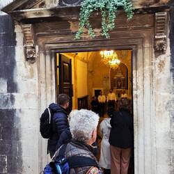 Stumbled on an accapella group.