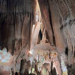 Grutas da Moeda - bacon formations