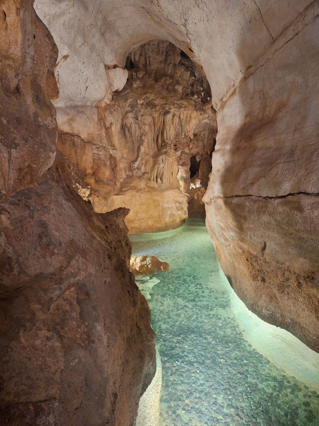 Grutas da Moeda - Coin Caves