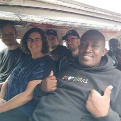 Im Bus mit unserem Guide