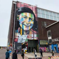 The STRAAT