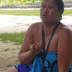 Tara, notre guide pour le tour de Raiatea