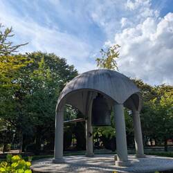 Eine Glocke für den Frieden