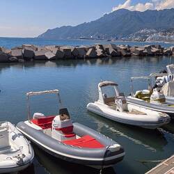 Wahrscheinlich besitzt jede/r in Salerno mindestens so ein Boot