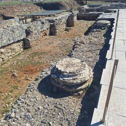 Original forum surface and column bases