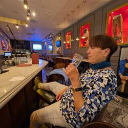 4. Pause: Bein hochlegen im Hard Rock Cafe