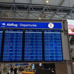 Unser Flug ist GsD dabei 🤣