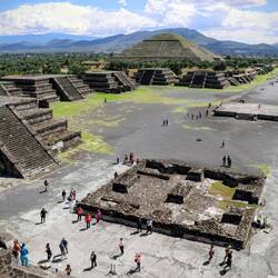 Panorama of the city of Teotihuacán seen from the height of the Pyramid of the Moon.