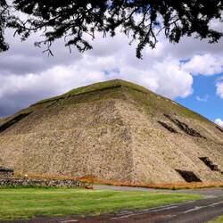 Pyramid of the Sun in Teotihuacán.