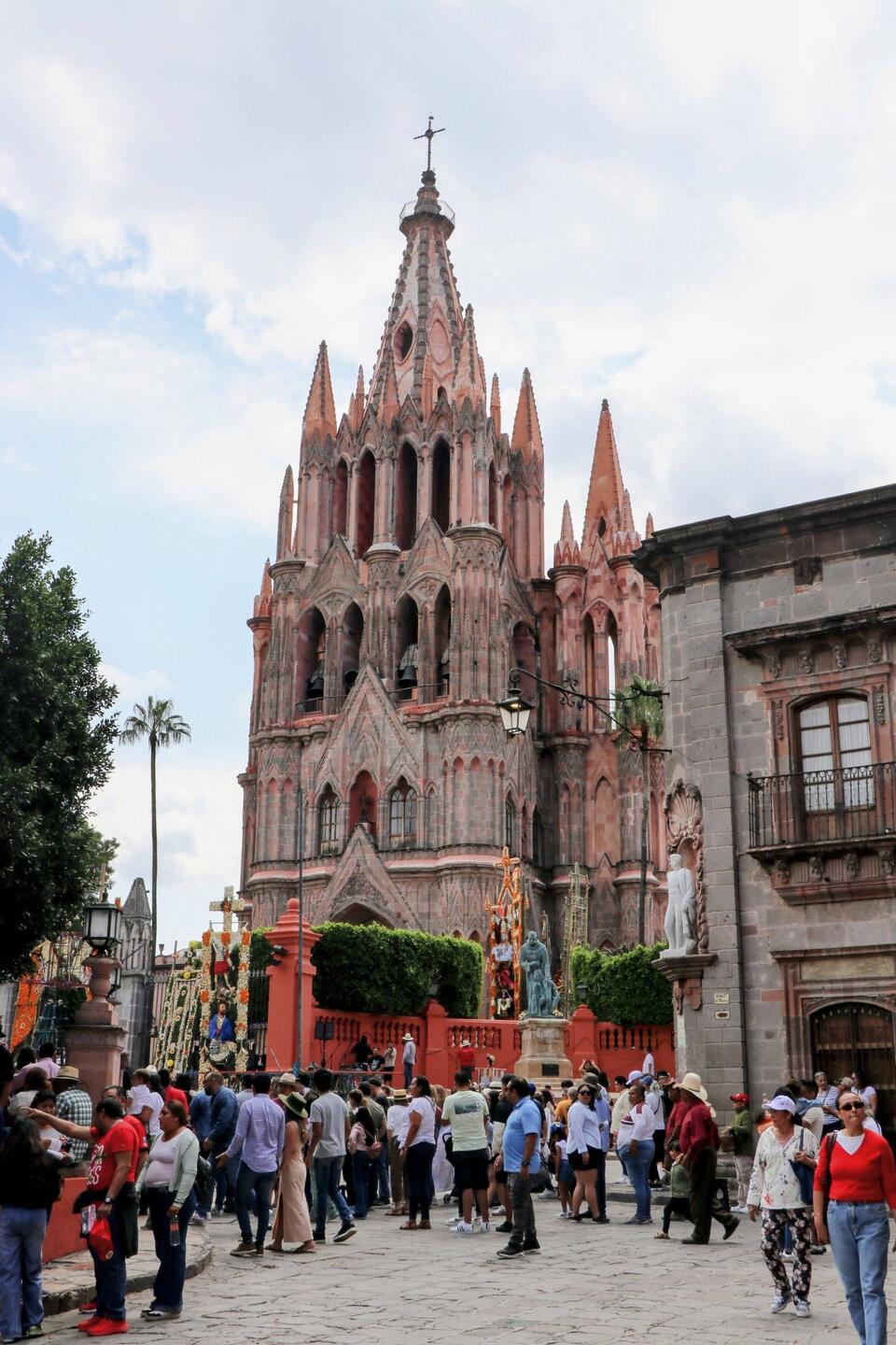 Parroquia de San Miguel Arcángel.