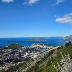 Westerly view from outer home down from Fort Imperial.