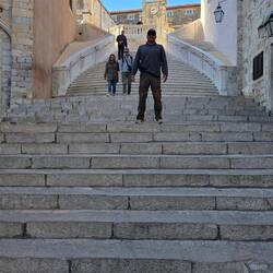 Game of Thrones fans will get this Pic and the next.