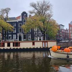 Gegenüber des Anne Frank Hauses