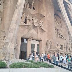 The figure on the left (as you look at it) of the Roman soldiers was sculptured with Gaudi's face