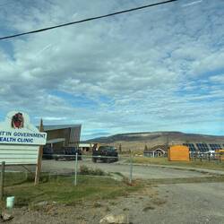 Yunesit’in Health Clinic – Gesundheitszentrum der Tsilhqot’in Nation.