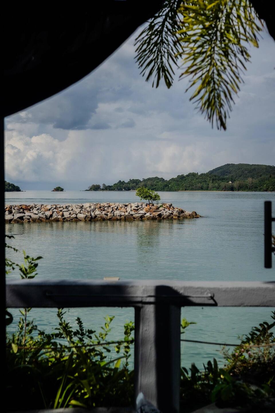 Blick aus unserem Tube nach Rebak Island