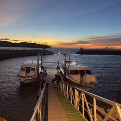 Rechts das Speedboot nach Rebak Island