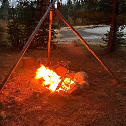 Ein tolles Lagerfeuer am Abend gestartet