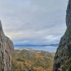 In der Ferne sind die Schären zu sehen