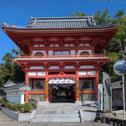 Temple 3