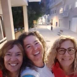 Despidiendo a las chicas tempranito en Arzua