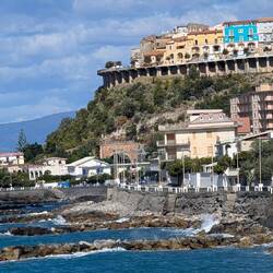 Da oben hängt San Lucido