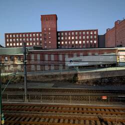 Wurstfachfabrik (irgendeine Fabrik auf dem Weg nach Hause)