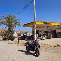 Diese Shell-Tankstelle hatte sicher auch schon mal bessere Tage gesehen.