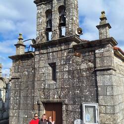Visitando a la parentela de Coty en Lalín. A 50km de Santiago.