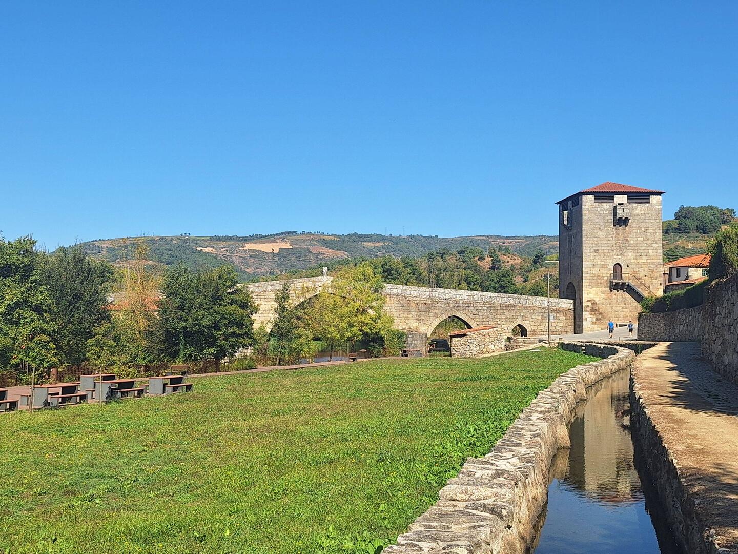 The historic toll bridge over the Rio Varosa.