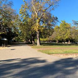 Es sind riesige Flächen in diesem Historischen Gelände