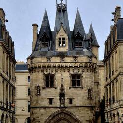 Porte Cailhou (Gate of the Palace) built in 1495