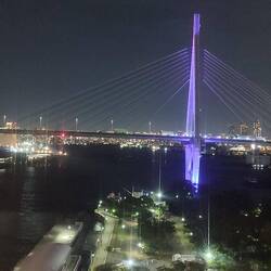 Blick aus der Gondel auf Osaka und Hafen