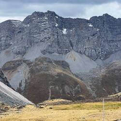 Huge mountains all around