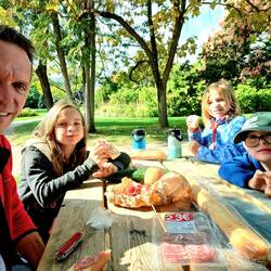 ...gabs unser bereits traditionelles Reise Picknick...