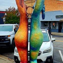 Diese Frau ist definitiv zwiegespalten🤣