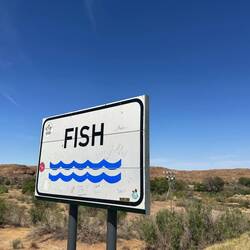 Unterwegs, der Fish River führt sogar noch Wasser