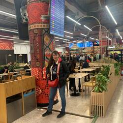 Im Flughafen von Tiranë