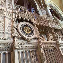 Clock in the screen showing phases of the moon