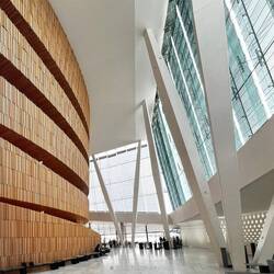 Im Inneren der Opera