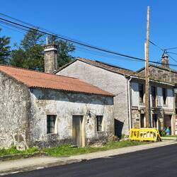 A wall made of pilgrim shells!!