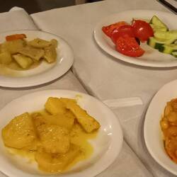 Erstes Abendessen unter Griechen